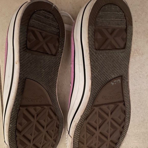 converse - Picture 3 of 5